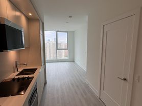 25 Cordova Ave