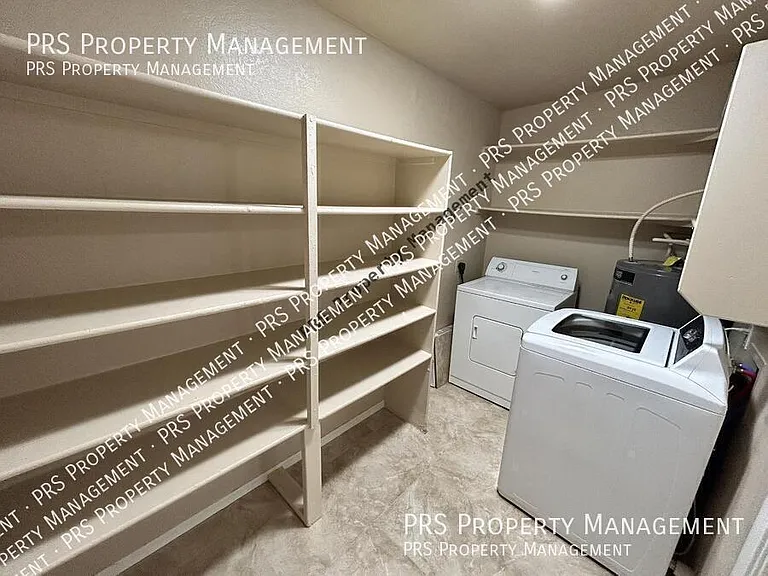 551 S Lesueur #1 — Photo 14