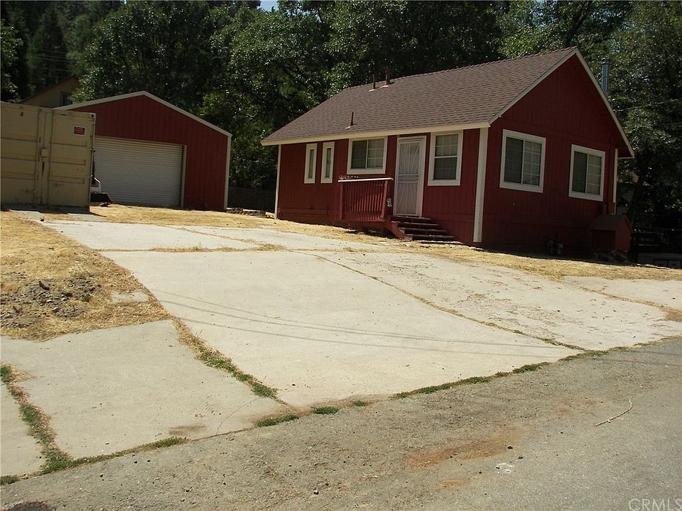 1st image of 22235 Forest Dr
