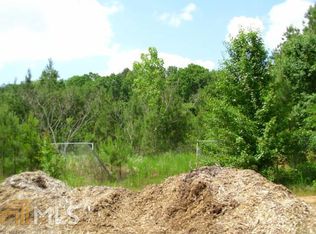 825 S Hairston Rd, Stone Mountain, GA 30088