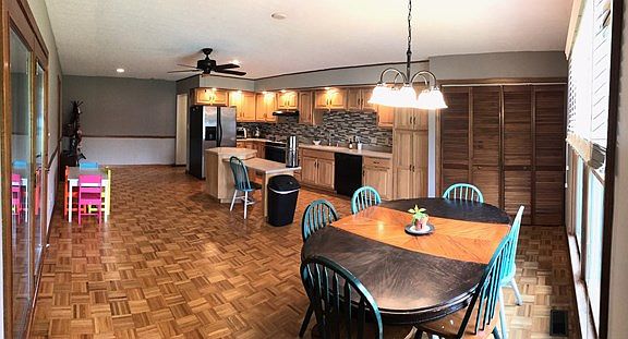 3rd image of 4119 Whittier Dr