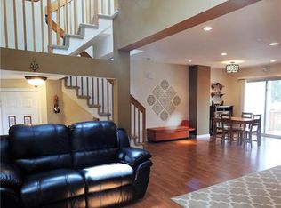 25 Jamie Ct, Monmouth Junction, NJ 08852