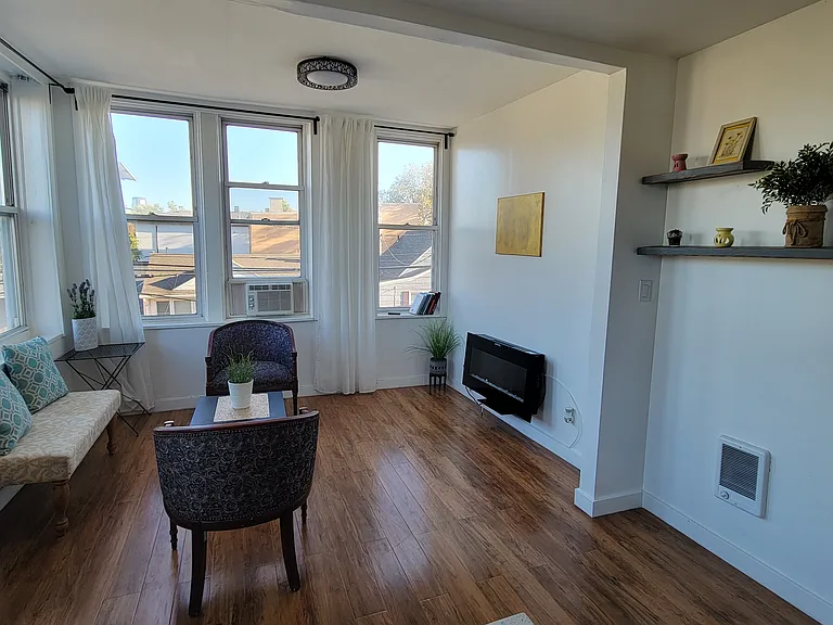 87 Chestnut Ave #2 — Photo 10