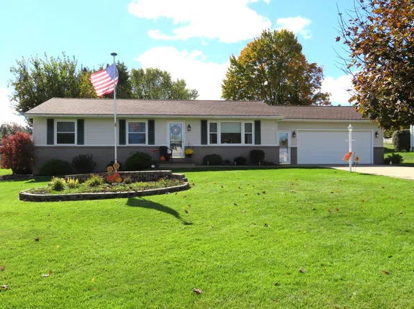 3690 Festor Dr, Hermitage, PA 16148