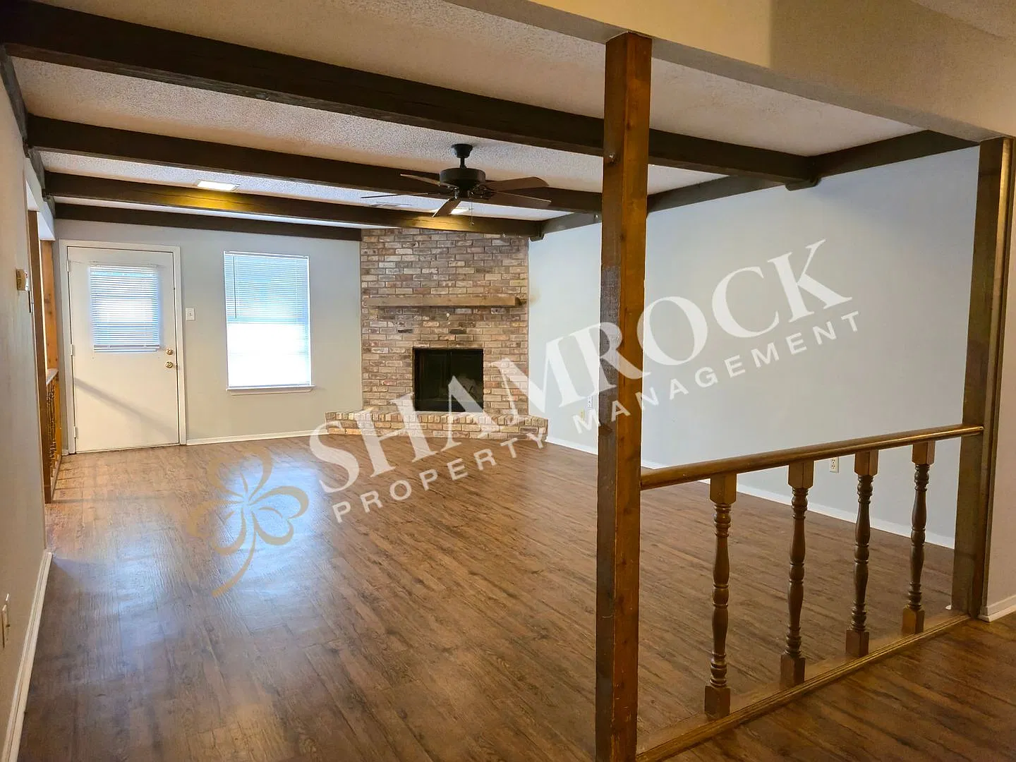 Hewitt 3-Bedroom House — Photo 3