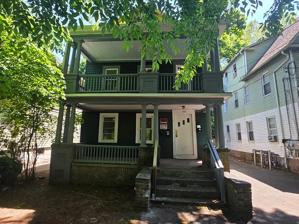 143 County St #2