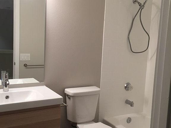 3rd image of 2845 14th Ave W APT 203