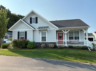 3180 Hamlet Cir, East Lansing, MI 48823