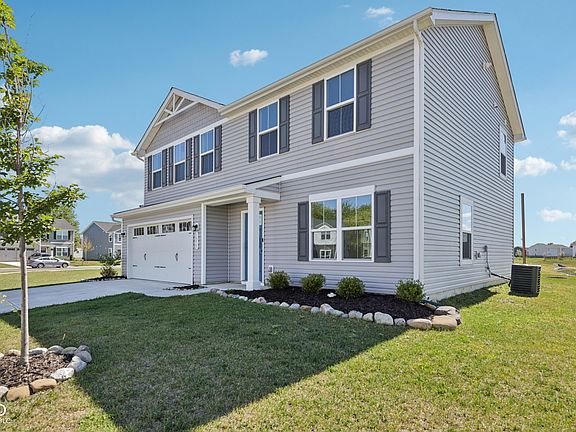 3rd image of 1375 Cascades Dr