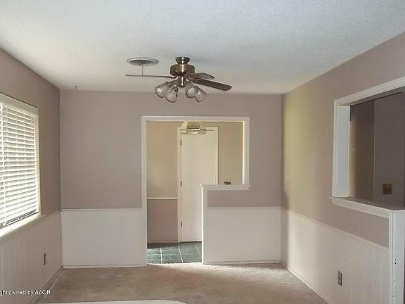 3rd image of 20 Yucca Dr