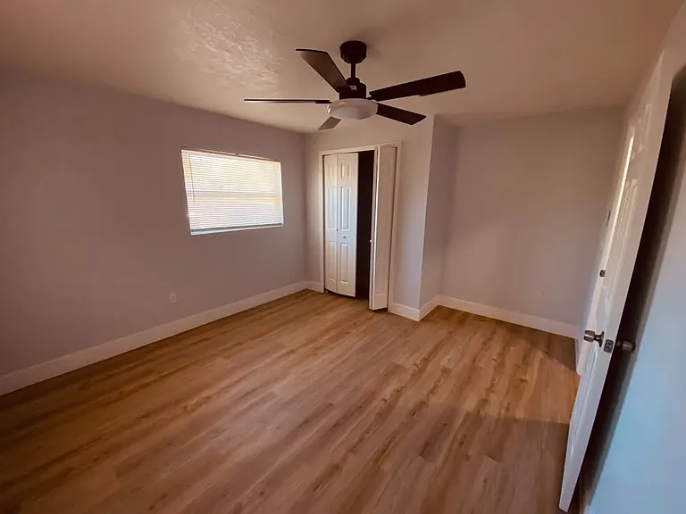 131 W Atwater Ave — Photo 6