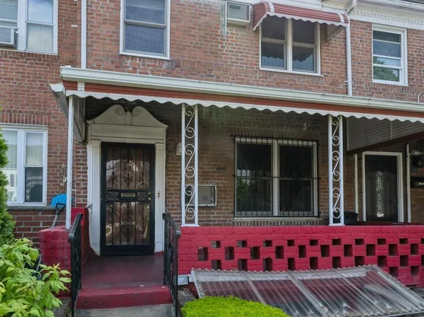 61-34 82nd Place, Middle Village, NY 11379