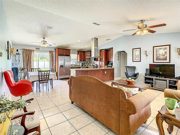 853 Blanc Ct — Photo 28