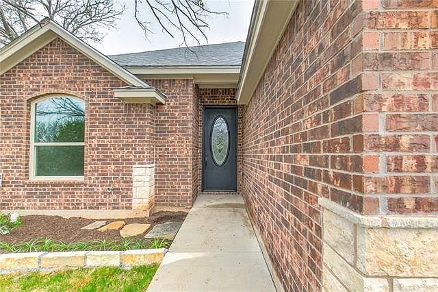 1st image of 4702 Llano St