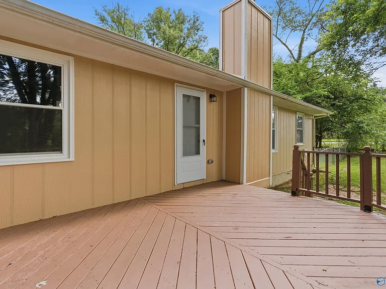 416 Walton Rd — Photo 11