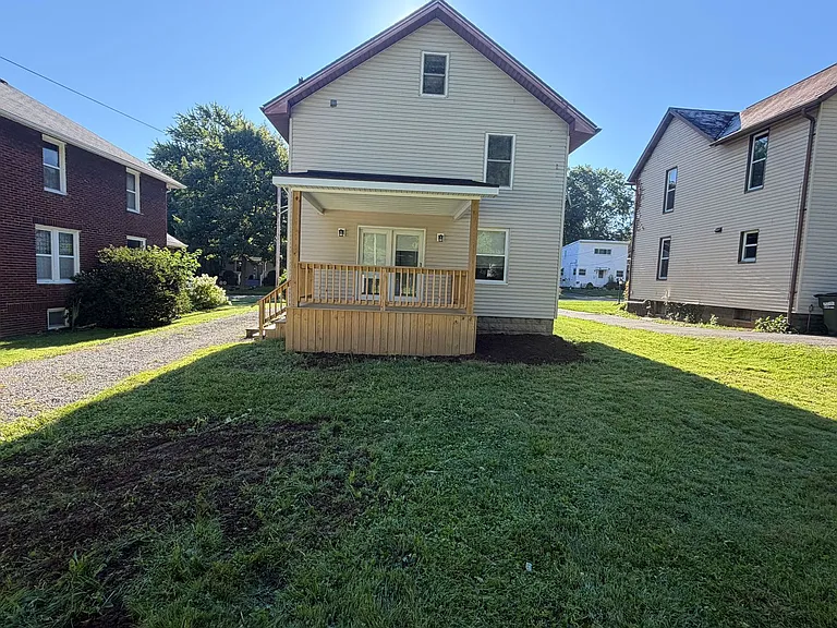 443 S Union Ave — Photo 20