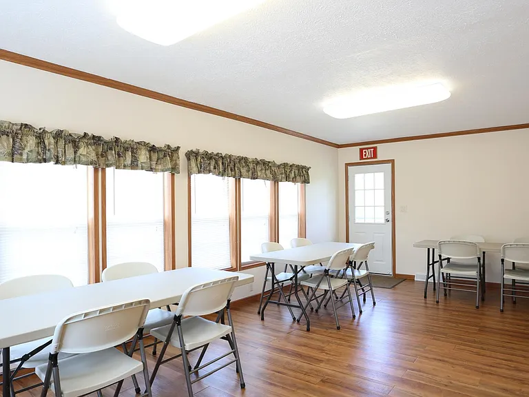 Spreading Oaks Village — Photo 48