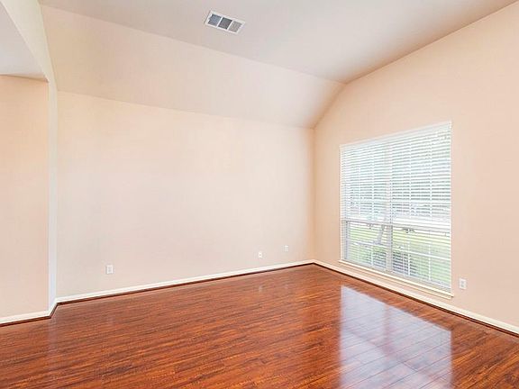5th image of 13620 Amber Dawn Ct