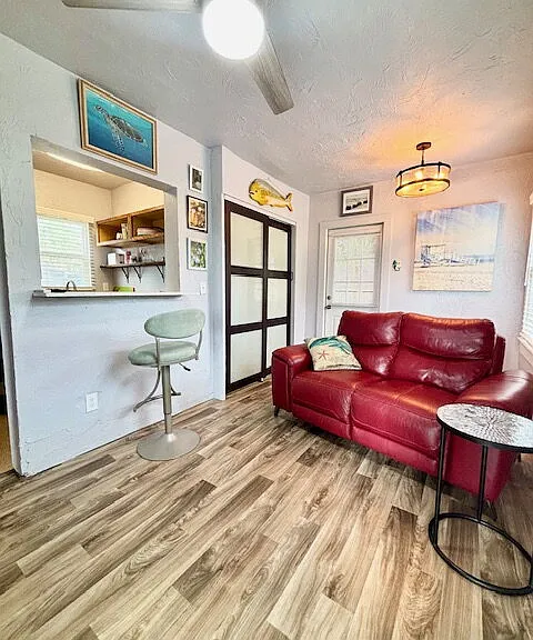 420 Daytona St — Photo 2