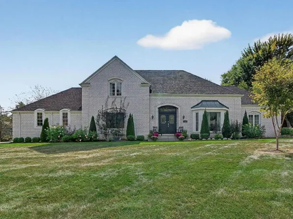 17280 Barryknoll Way, Granger, IN 46530