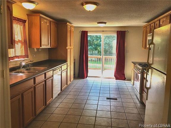 3rd image of 61 Celey Thomas Ln