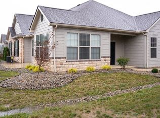 9264 Sharrott Rd #1103, Poland, OH 44514