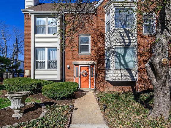 2nd image of 2624 Park Ave #2624