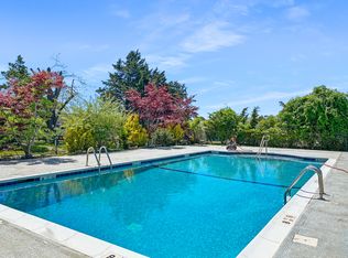 72 Foster Ave UNIT 1S, Hampton Bays, NY 11946