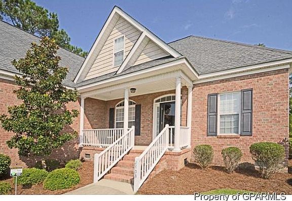 3rd image of 2403 Pinetops Dr