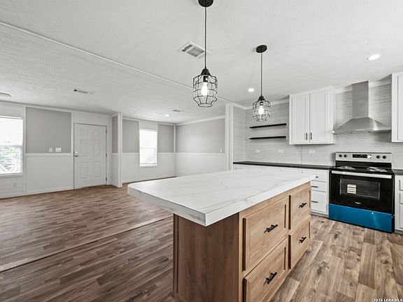 3rd image of 1144 TURKEY CANYON DR