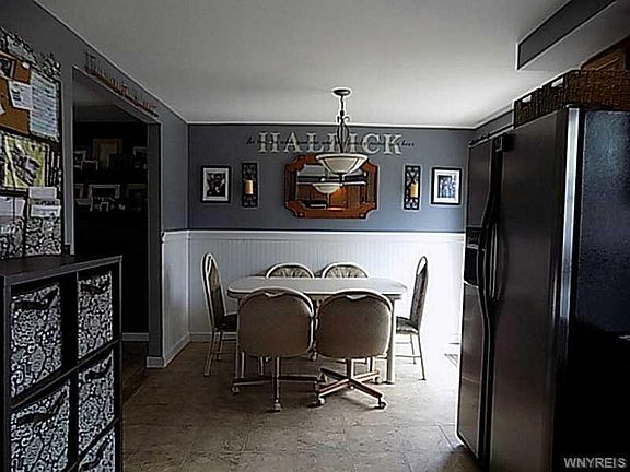 4th image of 1309 Crescent Dr