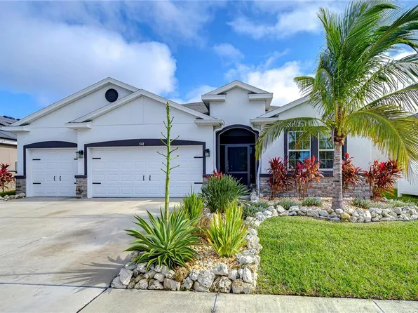 541 Barrier Reef St, Ruskin, FL 33570