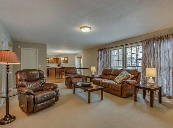 3rd image of 52461 Wynbrooke Ct