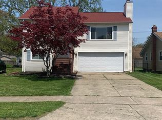 341 E 332nd St, Eastlake, OH 44095