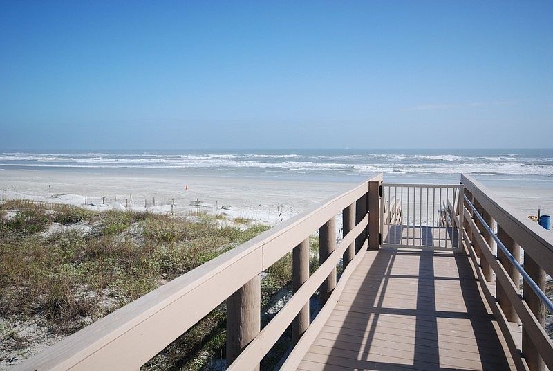 1st image of 108 Caribe Vista Way