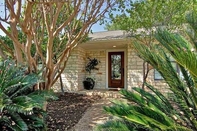 1st image of 10616 Floral Park Dr