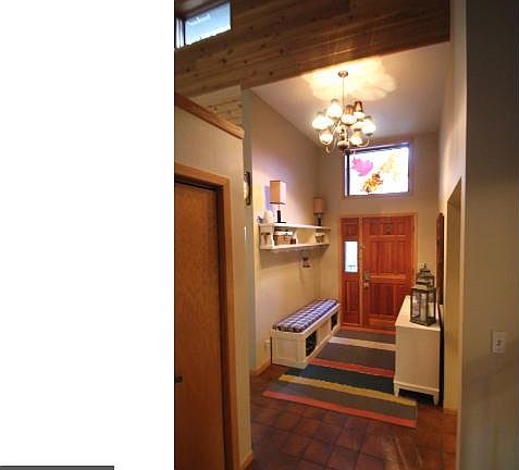 4th image of 1501 Calvary Hill Ln