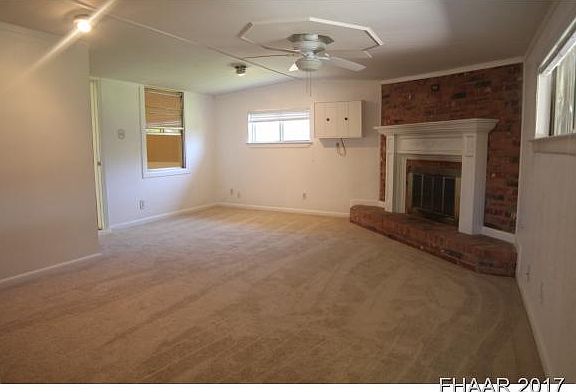 5th image of 1703 Janis Dr