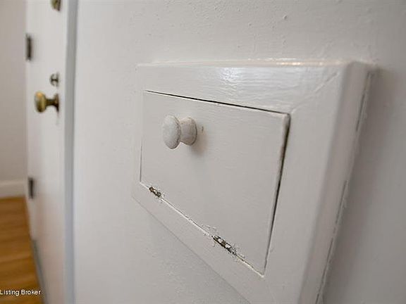 5th image of 1803 Hartman Ave