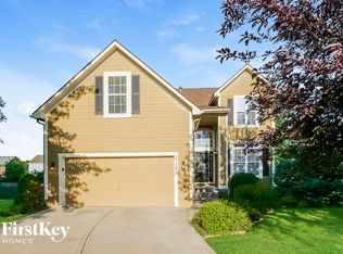 21084 W 119th Ter, Olathe, KS 66061