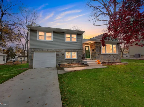 425 Willow Dr, Cinnaminson, NJ 08077