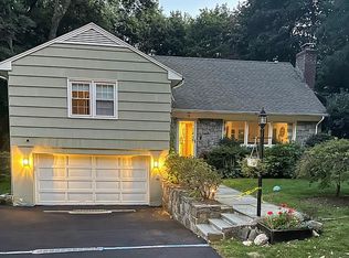 141 Ardsley Rd, Scarsdale, NY 10583