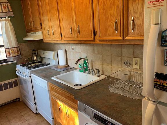 5th image of 57-04 246th Cres
