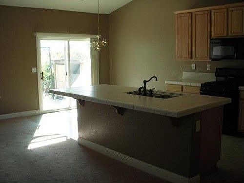 5th image of 1841 Josephene Way