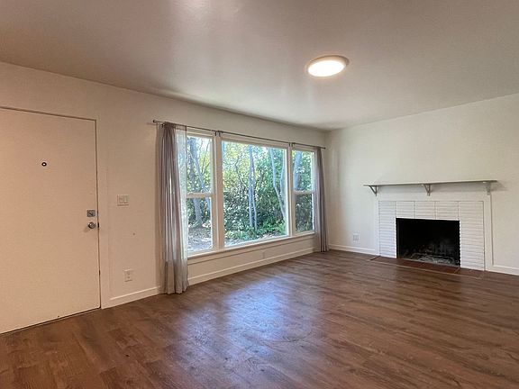 5th image of 1692 Fredericks St