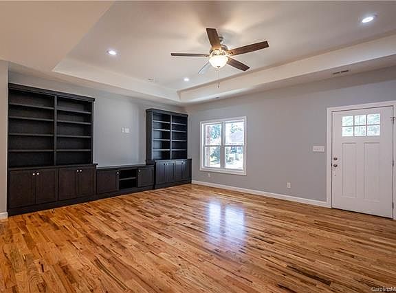 4th image of 113 River Hills Way