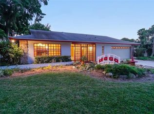 338 Mendez Dr, Sarasota, FL 34243