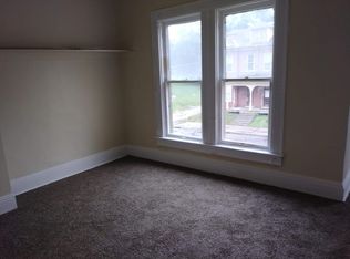1403 Sylvanie St APT B, Saint Joseph, MO 64501