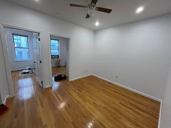 4th image of 34-30 44th St #3F