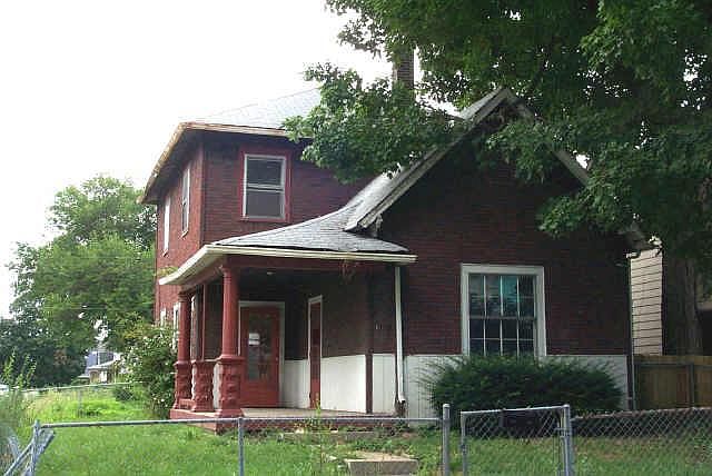 1st image of 1538 S Leonard St